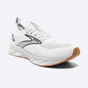 Brooks Levitate Stealthfit 6 Women’s Running Shoes (White/Bran)